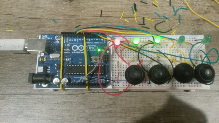 Music looping pedals circuit prototype